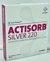 Dressing - Actisorb Silver 220, 10.5cm x 10.5cm, 10/box.